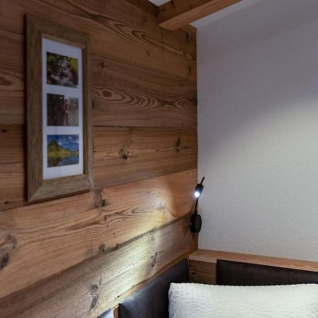 Haus Gisela Hotell Oetz Exteriör bild